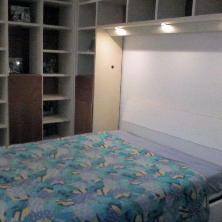 Apartamento Viadelcipresso12 Desenzano del Garda Exterior foto